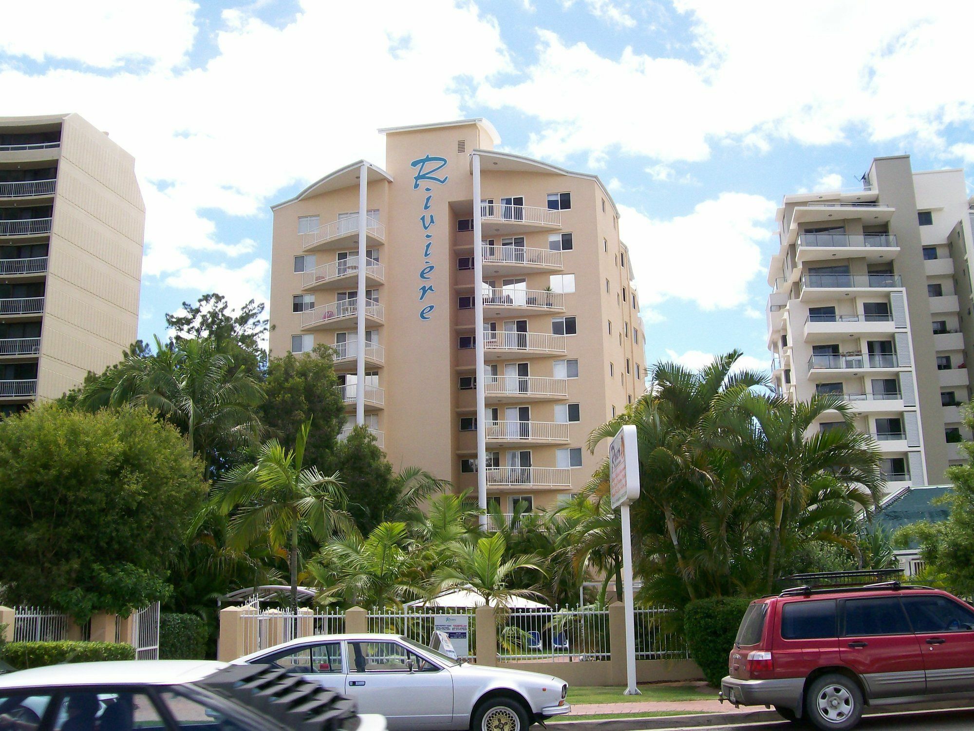 Aparthotel Riviere On Golden Caloundra