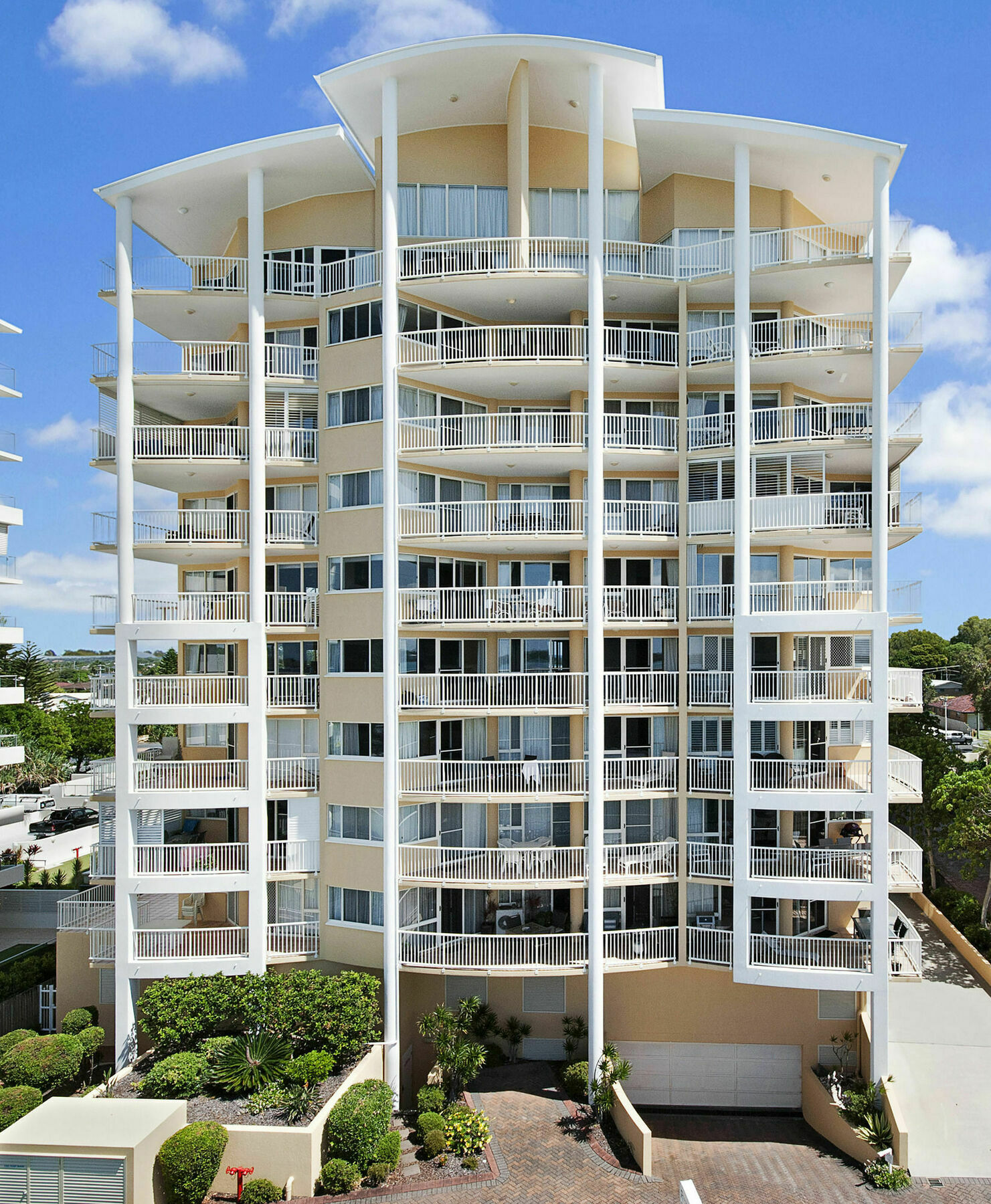 Riviere On Golden Caloundra